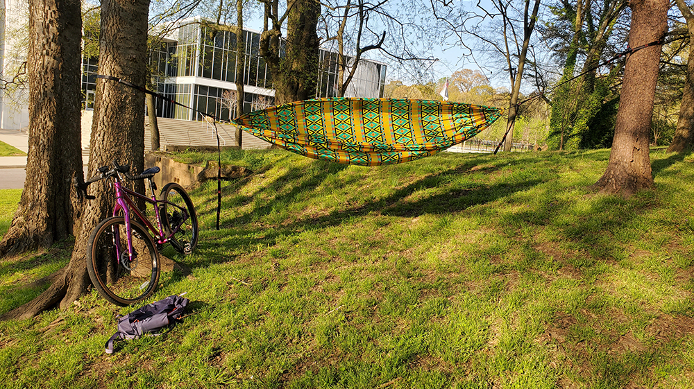 Issue 009: Eating your way to ...sanity?